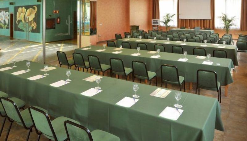 Meeting room - KAKTUS Hotel Kaktus Albir