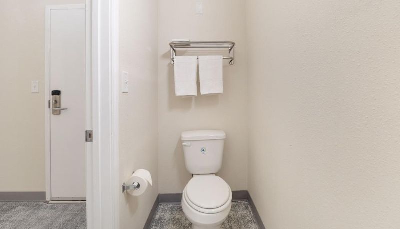 Camera standard - OYO Hotel & Apartments Houston Galleria