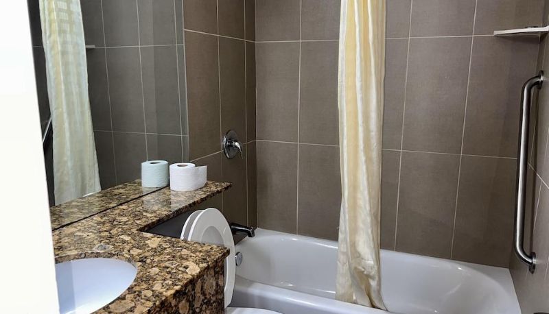 Standardzimmer - America's Best Inn Fort Lauderdale