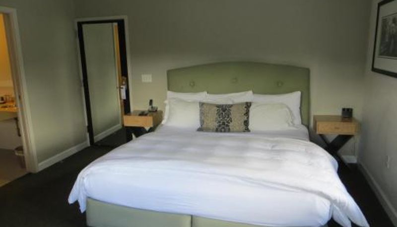 Info - The EO Inn - Downtown Orlando