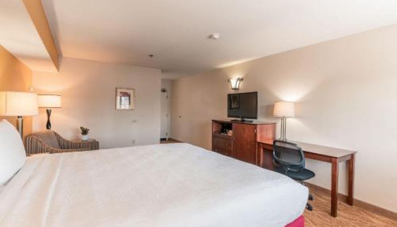Info - Governors Inn Hotel