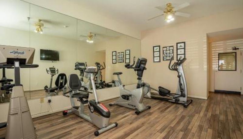 Espace bien-être et fitness - Governors Inn Hotel