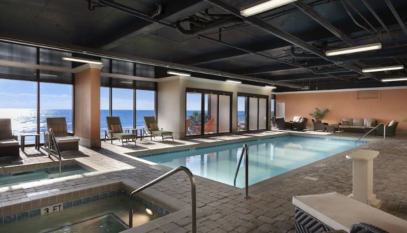 Piscina - Sand Dunes Resort and Suites