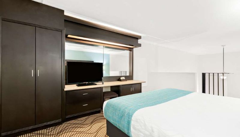 Suite - Best Western Plus Irvine Spectrum Hotel