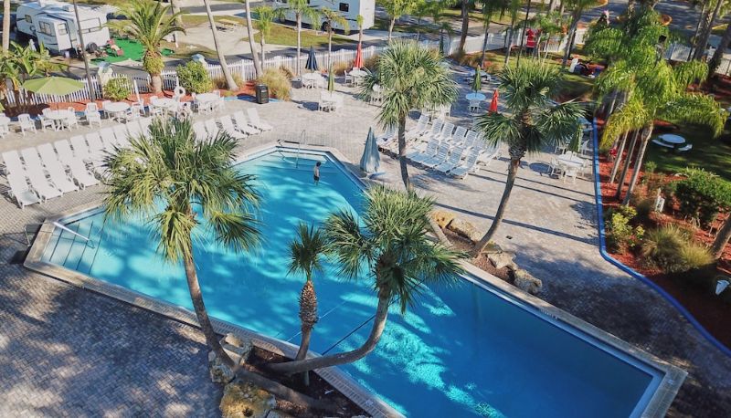 Pool - Tropical Palms Resort