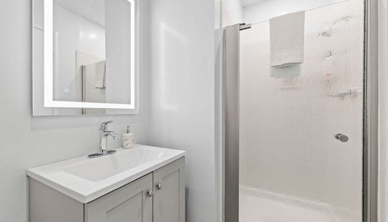 Apartment - Marina Village Inn