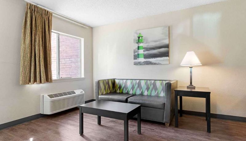 Room - Extended Stay America - Houston - Katy Freeway - Energy Corridor