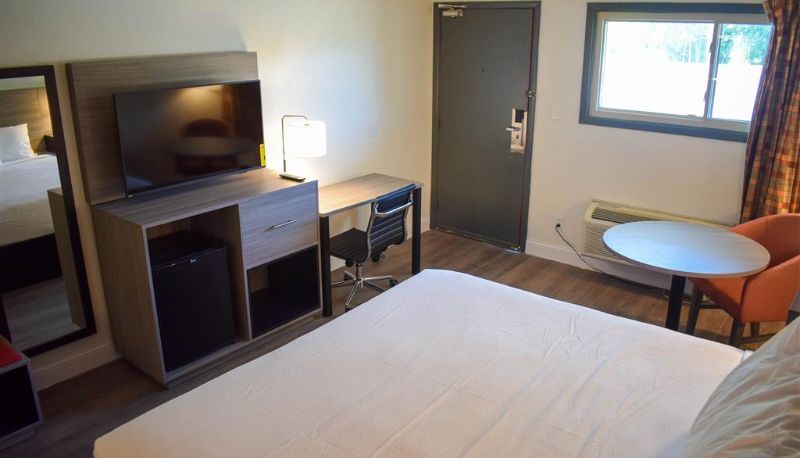 Kamer - Ramada by Wyndham Cleveland Airport West