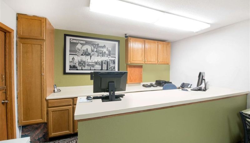 Salón - Super 8 by Wyndham Winner SD
