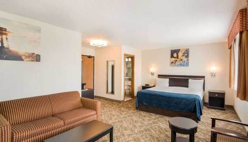 Camera - Best Western Mt. Pleasant Inn