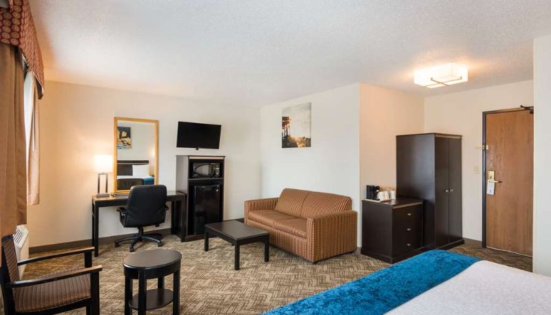 Camera - Best Western Mt. Pleasant Inn