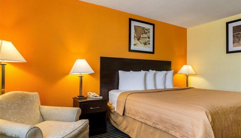 Zimmer - Quality Inn Liberal