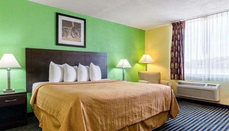 Zimmer - Quality Inn Liberal