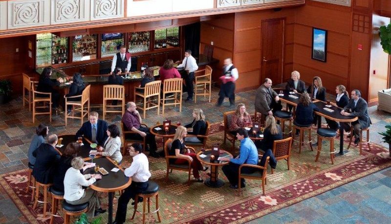 Bar - Eaglewood Resort and Spa
