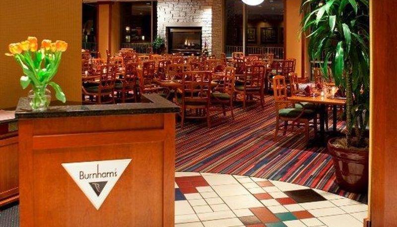 Restaurante - Eaglewood Resort and Spa