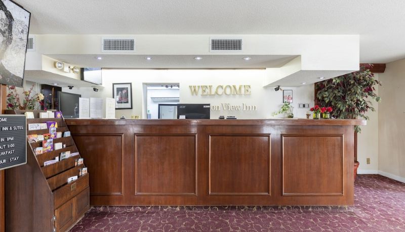 Rezeption - Americas Best Value Inn Springfield - Mansion View