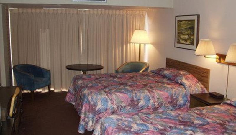 Info - SATELLITE HOTEL