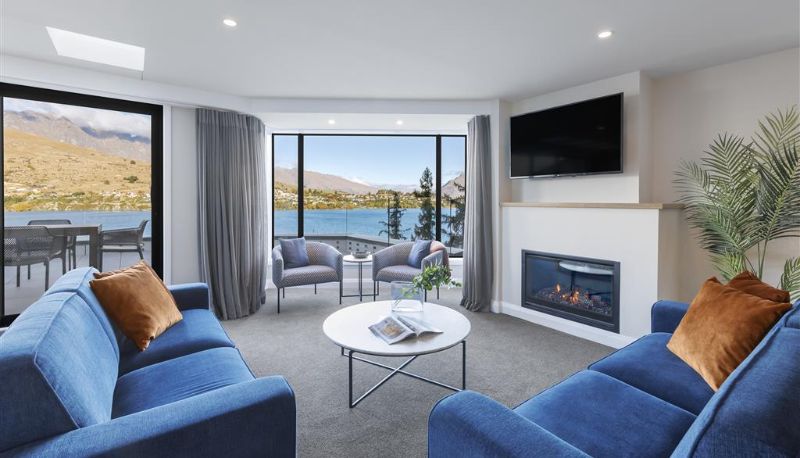 Room - Avani Queenstown Hotel