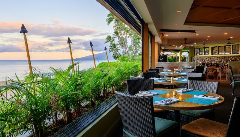 Restaurant - Napili Kai Beach Resort