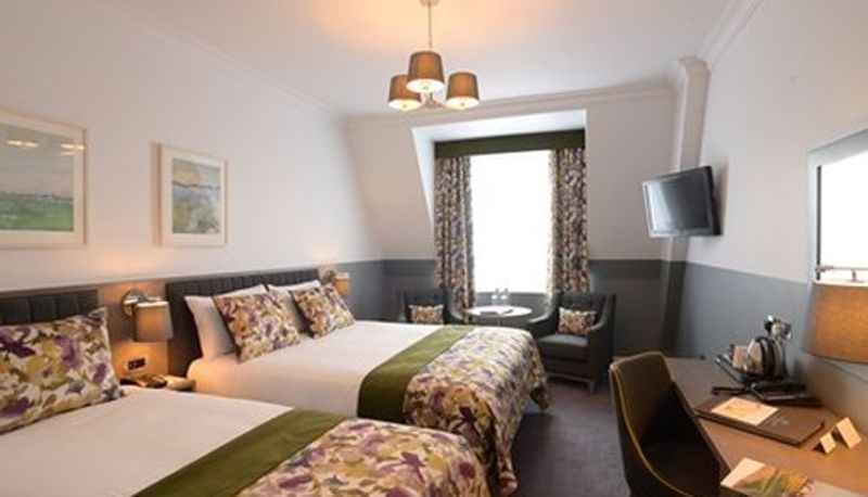 Camera - Carrigaline Court Hotel and Leisure Centre