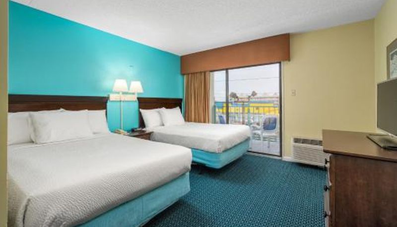 Süit - Cayman Suites Hotel