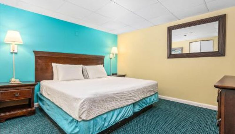 Süit - Cayman Suites Hotel
