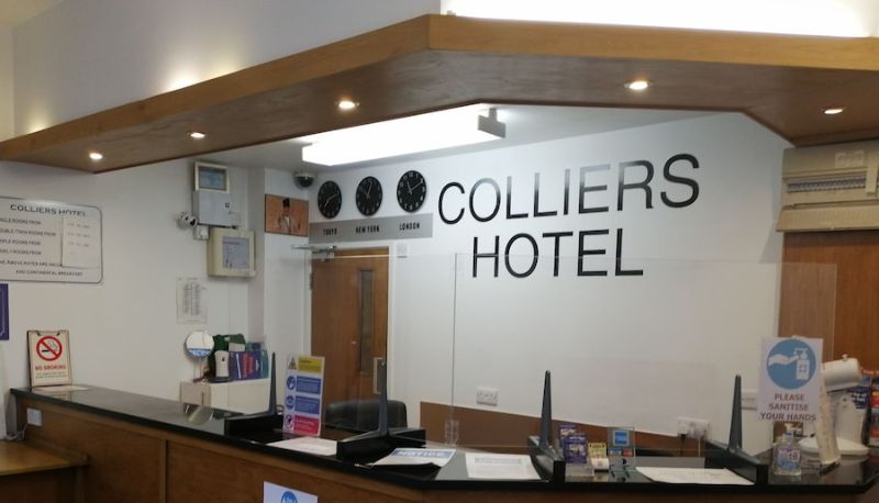 Info - Colliers Hotel