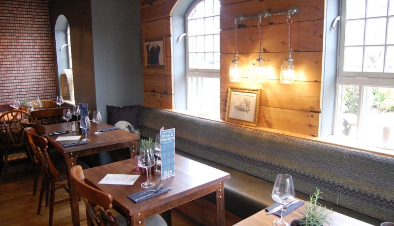 Restaurant - The Pug & Greyhound