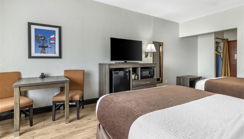 Zimmer - Best Western Plus Victoria Inn & Suites