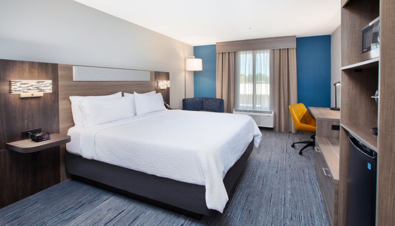 Zimmer - Holiday Inn Express & Suites TURLOCK-HWY 99 by IHG