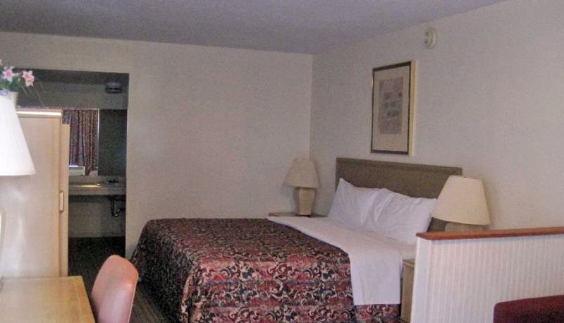 Camera - Scottish Inns and Suites Merkel Abilene