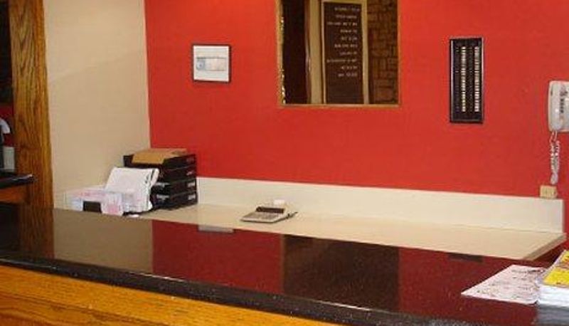 Hall - TX MOTEL 6 FREEPORT