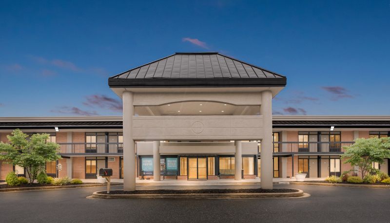 Info - Red Roof Inn Perryville