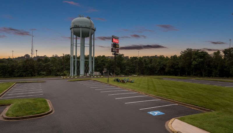 Info - Red Roof Inn Perryville