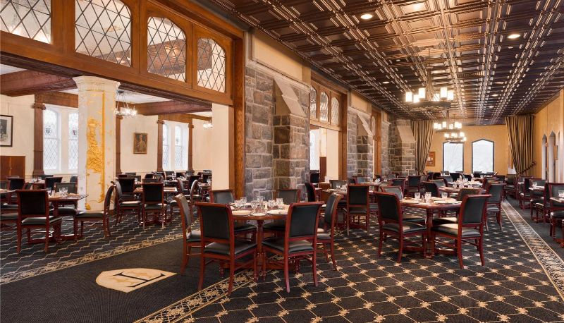 Suite - The Historic Thayer Hotel