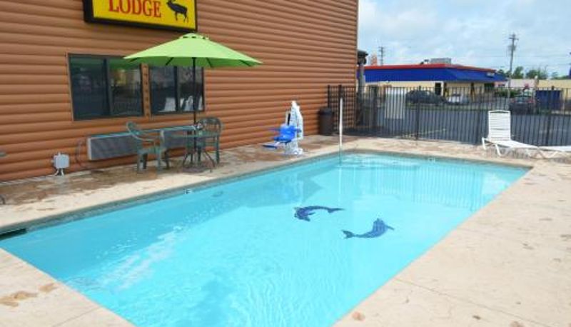 Piscina - Booneslick Lodge - Neosho