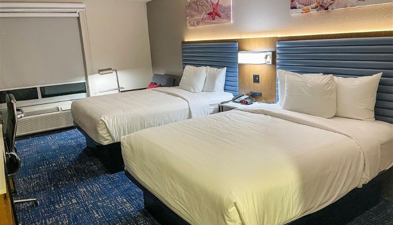 Zimmer - Wingate by Wyndham Panama City Area Lynn Haven