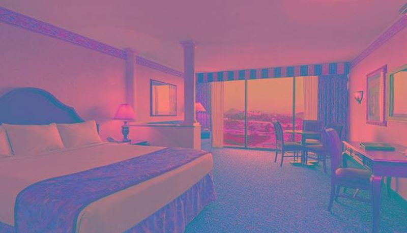 Zimmer - Suncoast Hotel and Casino