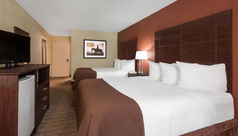 Zimmer - Baymont by Wyndham Midland Airport