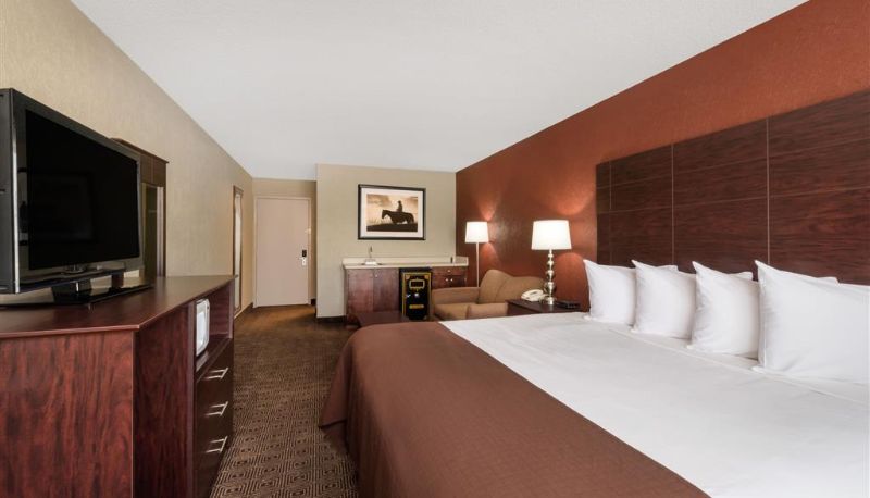 Zimmer - Baymont by Wyndham Midland Airport