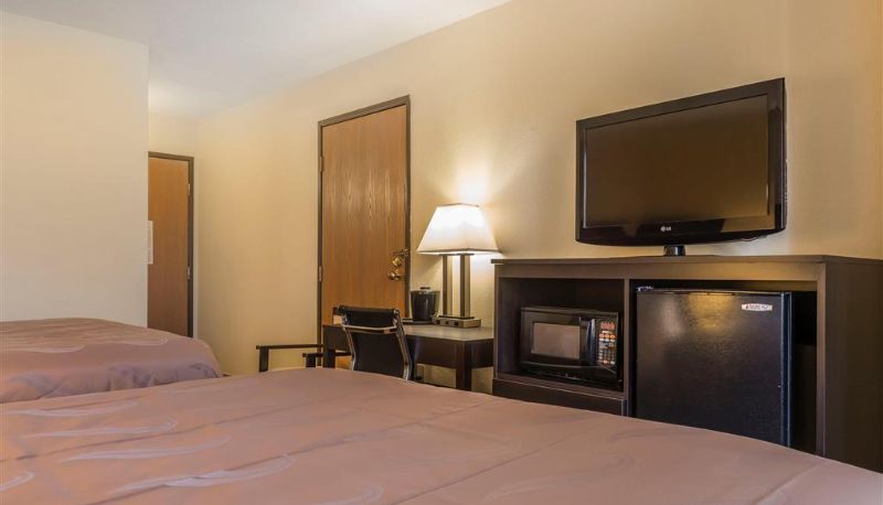 Habitación - Quality Inn & Suites Pittsburgh Harmarville