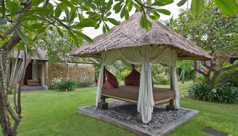Garden - Rama Beach Resort and Villas