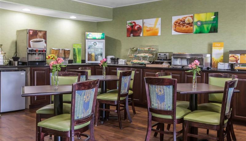 Restaurant - Quality Inn Cedartown