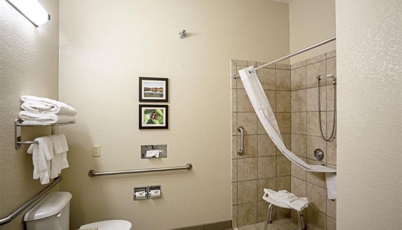 Camera - Comfort Inn & Suites Independence