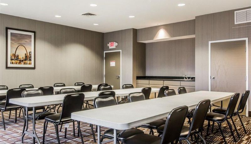 Konferenzraum - Comfort Inn Sullivan