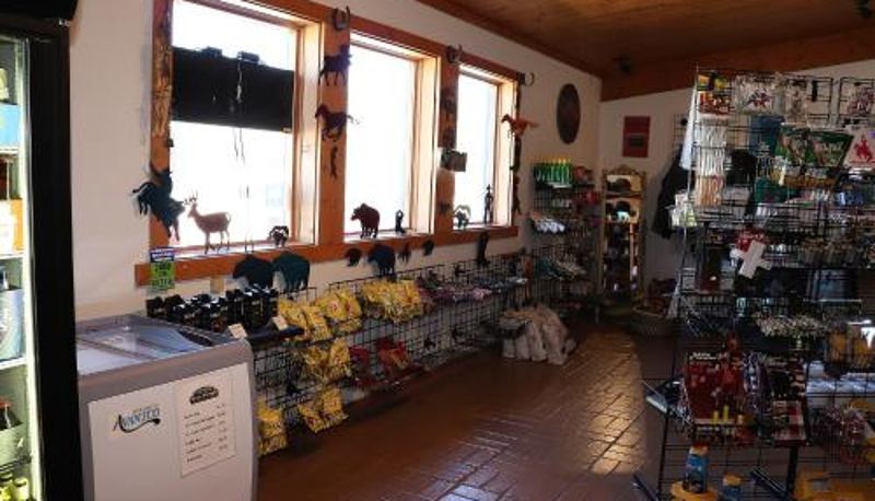Info - Yellowstone Valley Inn