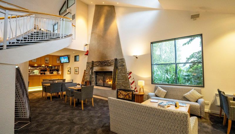 Bar - Heartland Hotel Queenstown