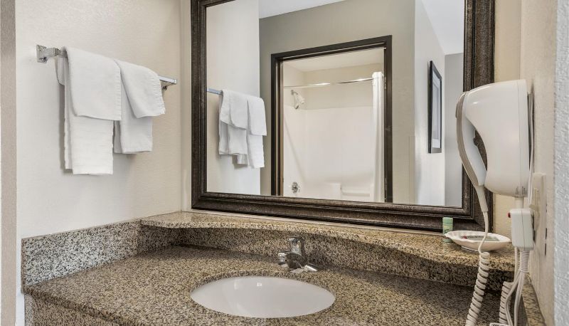 Habitación - Best Western Columbus Airport