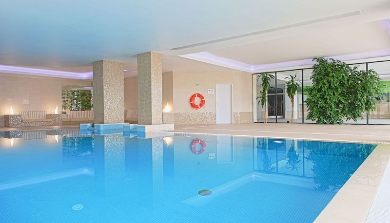 Piscine - Vila Petra