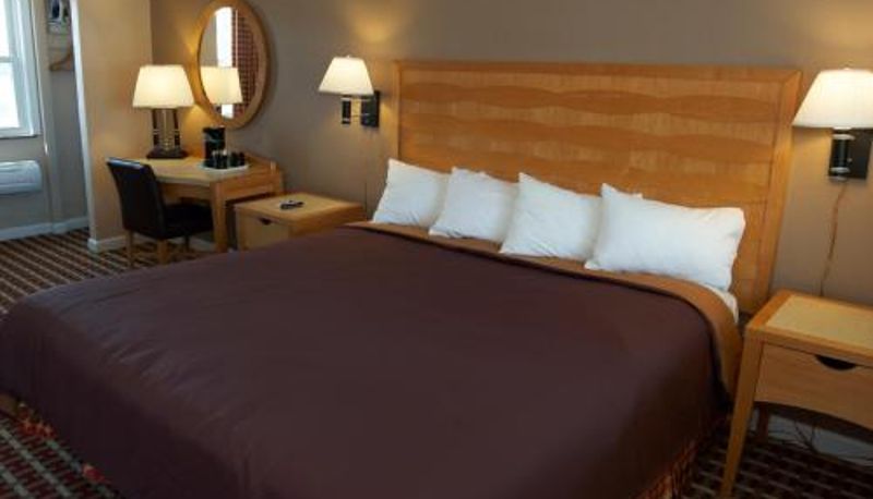 Room - Cape Cod Inn